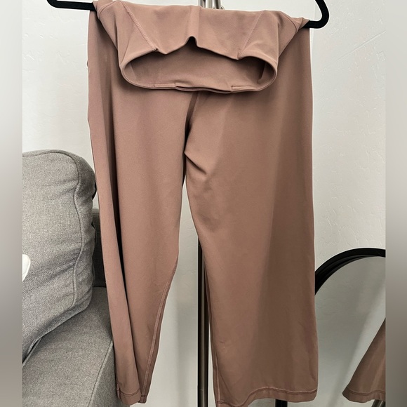 Lululemon Align Wide Leg Super-High-Rise Crop *23" - Picture 7 of 10